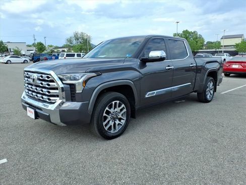 Used 2025 Toyota Tundra 1794 Edition AWD/4WD image 9