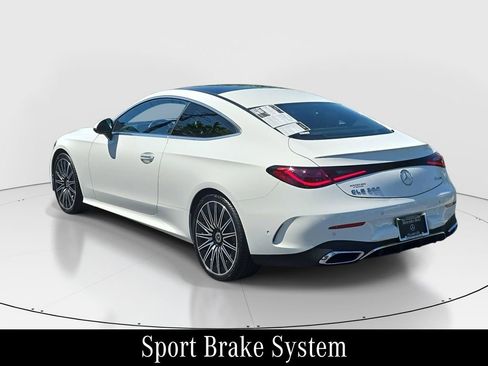 Certified 2025 Mercedes-Benz CLE 300 4MATIC Coupe image 5