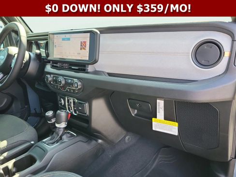 New 2025 Jeep Gladiator Sport image 18