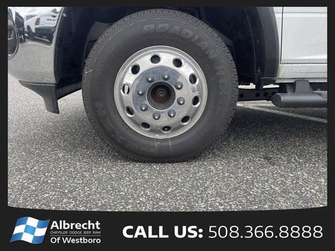 New 2026 RAM 3500 Big Horn AWD/4WD image 24