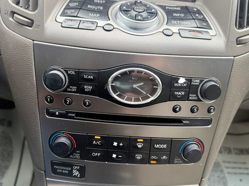 Used 2012 INFINITI G37 Journey w/ Premium Pkg RWD image 19