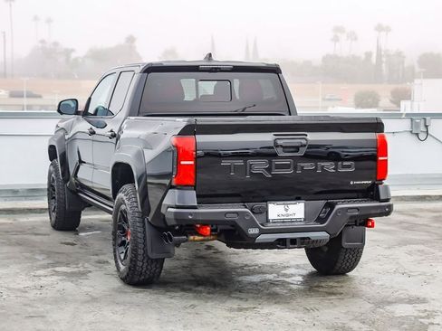 Used 2025 Toyota Tacoma TRD Pro image 7