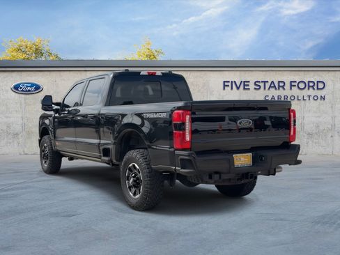 Certified 2025 Ford F250 Lariat w/ Tremor Off-Road Package AWD/4WD image 6