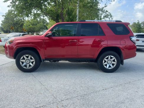 Used 2015 Toyota 4Runner Trail Premium AWD/4WD image 3