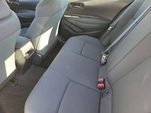 Used 2022 Toyota Corolla LE w/ Carpet Mat Package (TMS) image 10