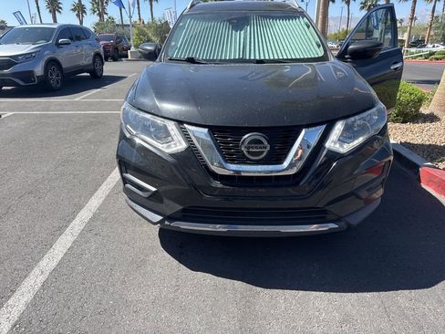 Used 2019 Nissan Rogue SV image 13