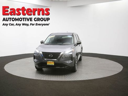 Used 2021 Nissan Rogue S image 54
