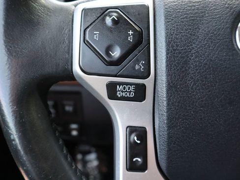 Used 2018 Toyota Tundra Limited w/ Limited Premium Package AWD/4WD image 30