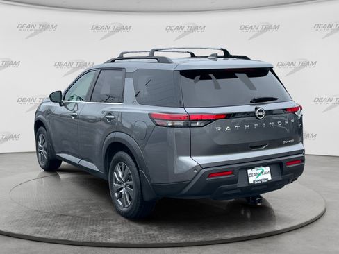 Used 2023 Nissan Pathfinder SV AWD/4WD image 6
