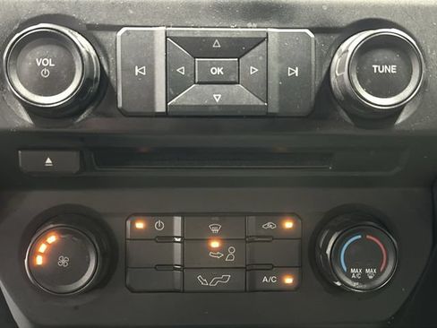 Used 2016 Ford F150 XL w/ Equipment Group 101A Mid RWD image 21