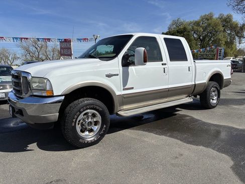 Used 2003 Ford F250 XLT image 1
