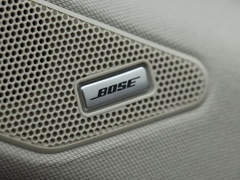 Used 2023 Nissan Rogue SL w/ SL Premium Package image 27