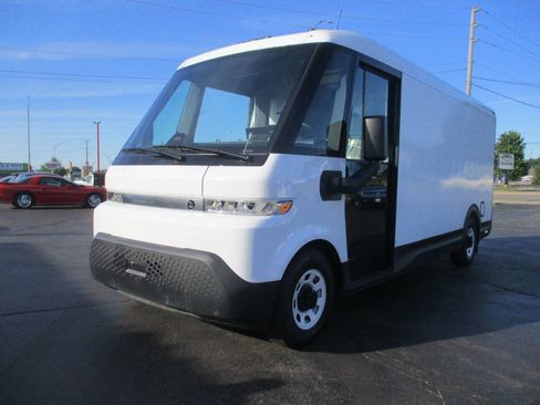 Used 2024 Chevrolet Brightdrop 600 w/ Battery Pack, Max Range AWD/4WD image 1