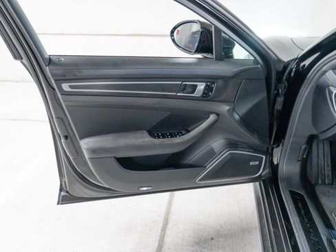 Certified 2020 Porsche Panamera GTS AWD/4WD image 15