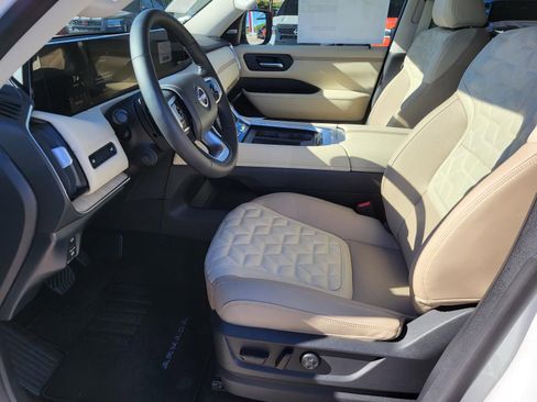 New 2026 Nissan Armada Platinum image 21