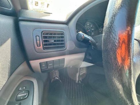 Used 2004 Subaru Forester 2.5X AWD/4WD image 37