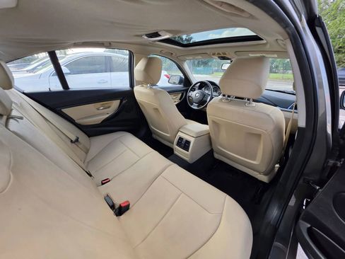 Used 2017 BMW 320i Sedan image 12