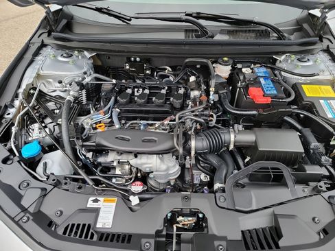 Used 2025 Honda Accord SE image 29