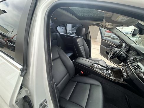 Used 2016 BMW 528i Sedan RWD image 32