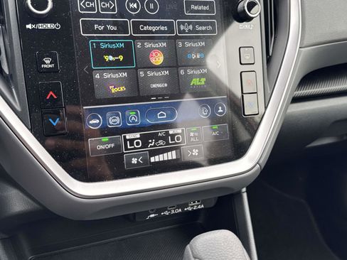 Certified 2025 Subaru Crosstrek 2.0i Premium image 23