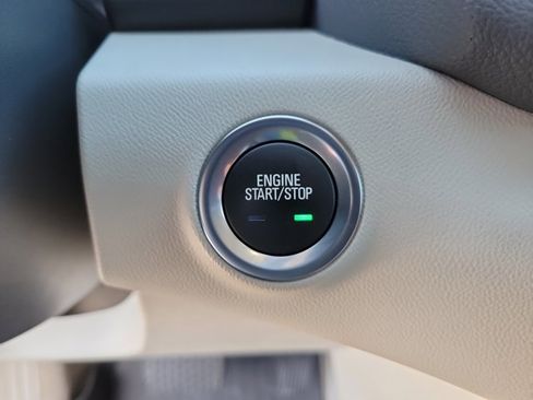 Used 2022 GMC Terrain Denali image 23