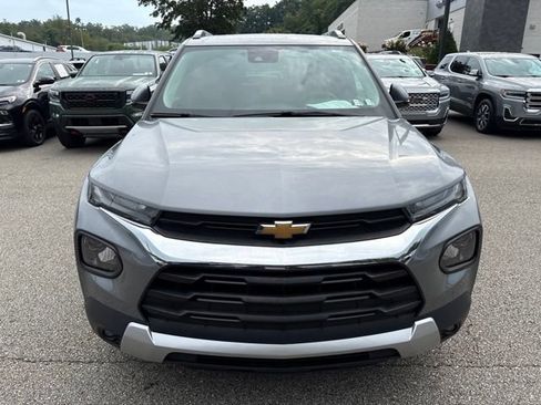 Used 2023 Chevrolet TrailBlazer LT w/ Convenience Package AWD/4WD image 8