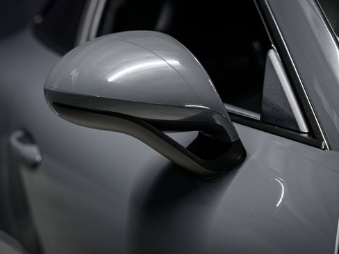 Used 2018 Porsche 911 GT3 RWD image 37