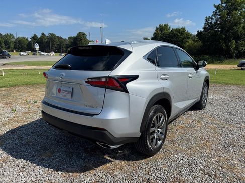 Used 2016 Lexus NX 200t FWD w/ Luxury Package image 3