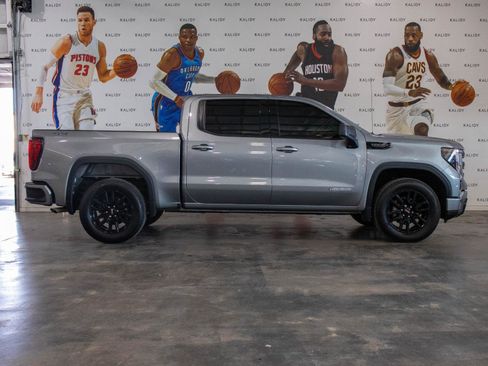 Used 2024 GMC Sierra 1500 Elevation image 18