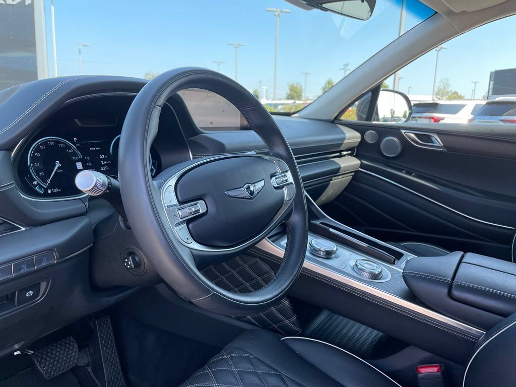 Used 2024 Genesis GV80 3.5T w/ Prestige Package AWD/4WD image 10