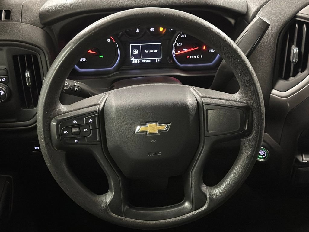 Used 2024 Chevrolet Silverado 1500 Custom RWD image 4