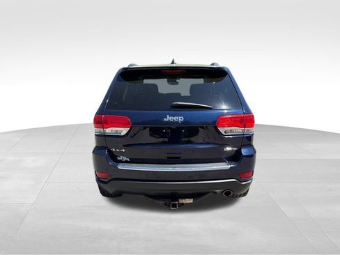 Used 2017 Jeep Grand Cherokee Limited AWD/4WD image 4