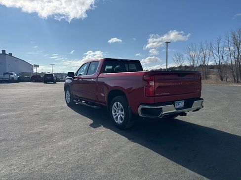 Used 2024 Chevrolet Silverado 1500 LTZ image 5