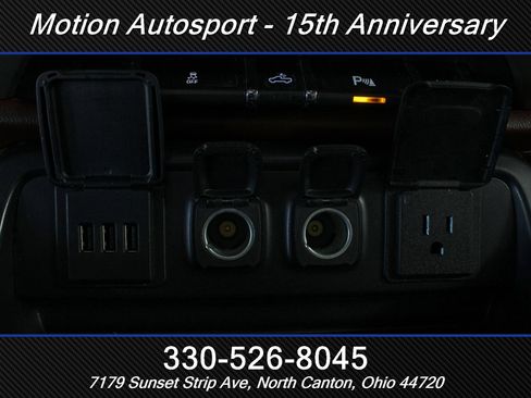 Used 2014 Chevrolet Silverado 1500 High Country w/ High Country Premium Package AWD/4WD image 22