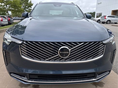 Used 2026 Volvo XC90 B6 Plus w/ Protection Package Premier AWD/4WD image 6
