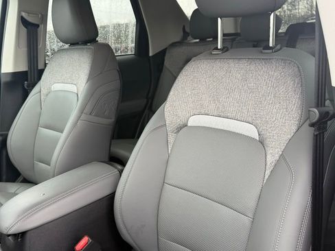 Used 2025 Ford Bronco Sport Badlands image 11