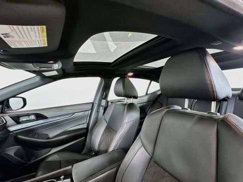 Used 2023 Nissan Maxima SR w/ Sport Mat Group FWD image 25