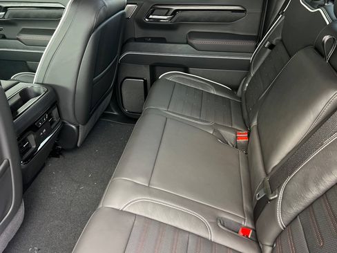 New 2026 GMC Sierra 1500 AT4X AWD/4WD image 9
