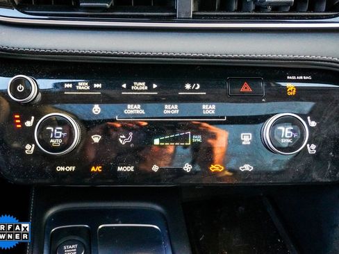 Certified 2025 INFINITI QX60 Luxe image 27