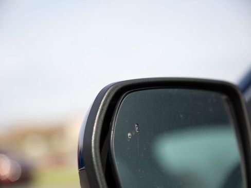 Used 2022 Ford Edge SEL image 10