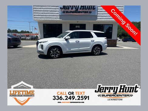Used 2022 Hyundai Palisade Calligraphy w/ Cargo Package FWD image 1