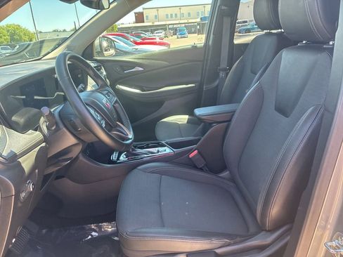 Used 2025 Buick Encore GX Preferred FWD image 10