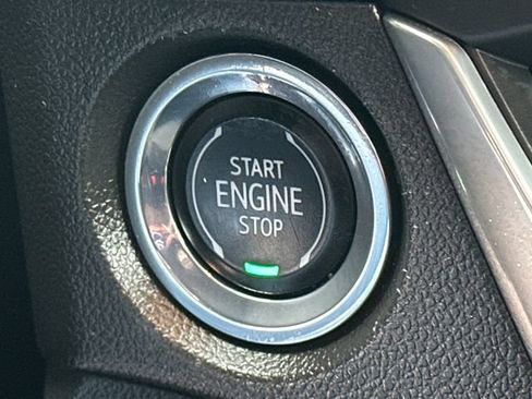 Used 2024 Buick Encore GX Preferred AWD/4WD image 32