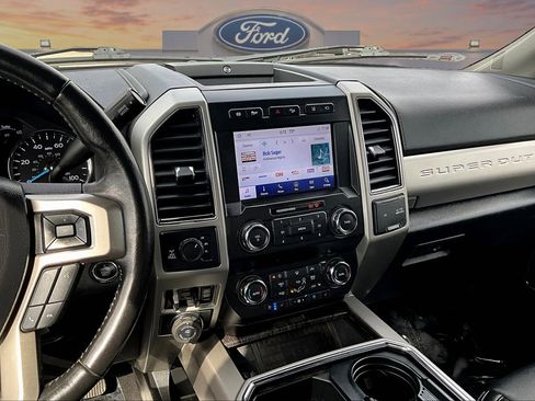 Certified 2021 Ford F250 Lariat AWD/4WD image 6