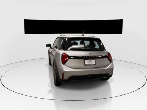 Used 2026 MINI Cooper S FWD image 9