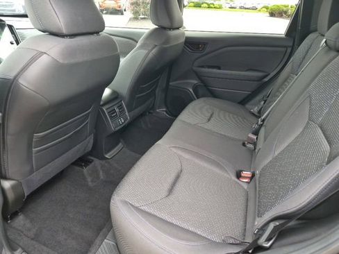 Certified 2025 Subaru Forester Premium AWD/4WD image 11