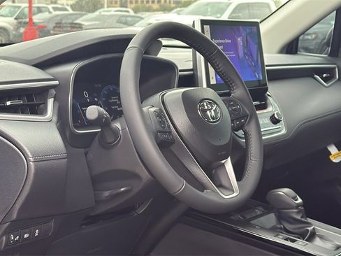 New 2026 Toyota Corolla Cross XLE image 11