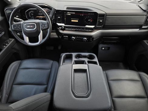 Used 2026 GMC Sierra 1500 SLT AWD/4WD image 16