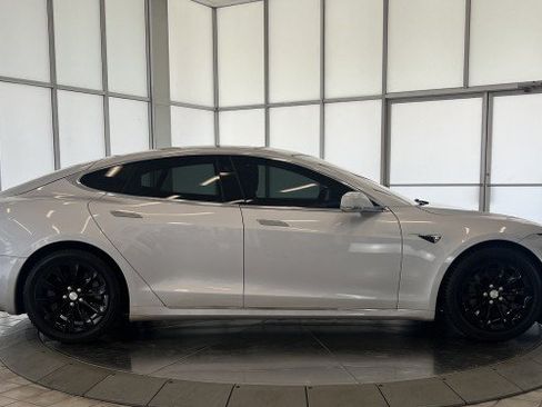 Used 2017 Tesla Model S 75D AWD/4WD image 8