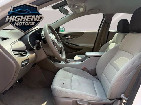 Used 2020 Chevrolet Malibu LS FWD image 13